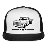OLD BETSY Trucker Hat - white/black
