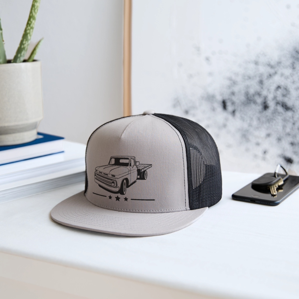 OLD BETSY Trucker Hat - gray/black